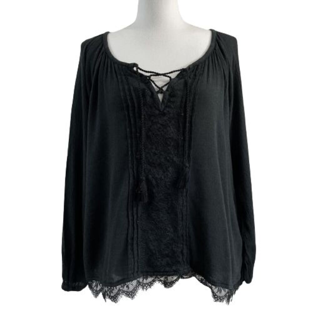 Hollister Women's M Black Boho Blouse with Lace Trim and Tassles